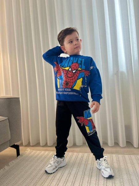 بدلة سبايدر مان