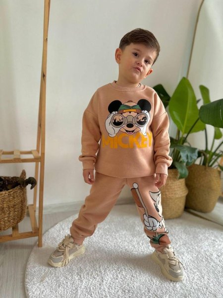 بدلة ميكي ماوس